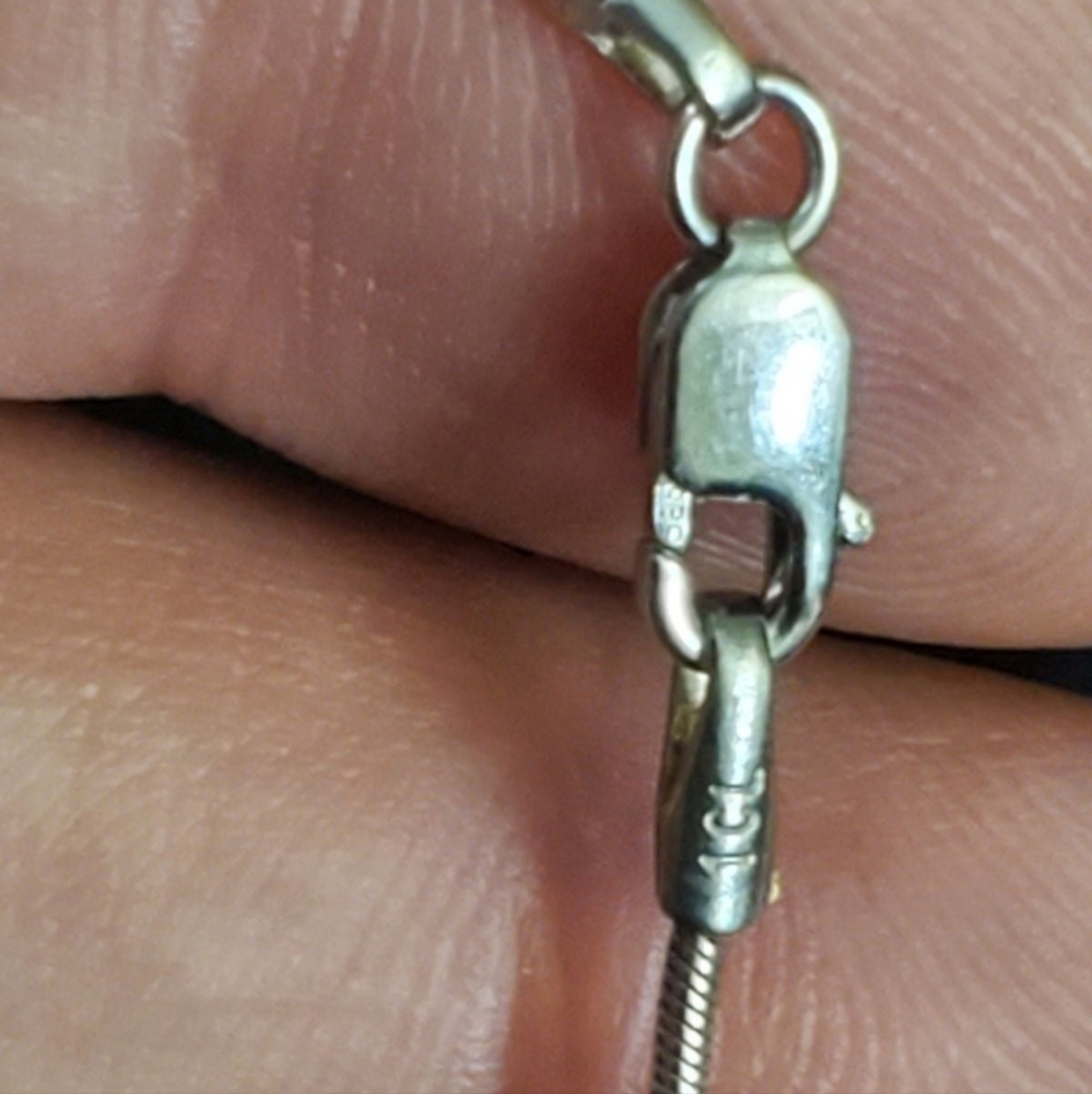 14k tanzanite necklace! White gold snake chain and the pendant is yellow gold. T - Picture 5 of 12